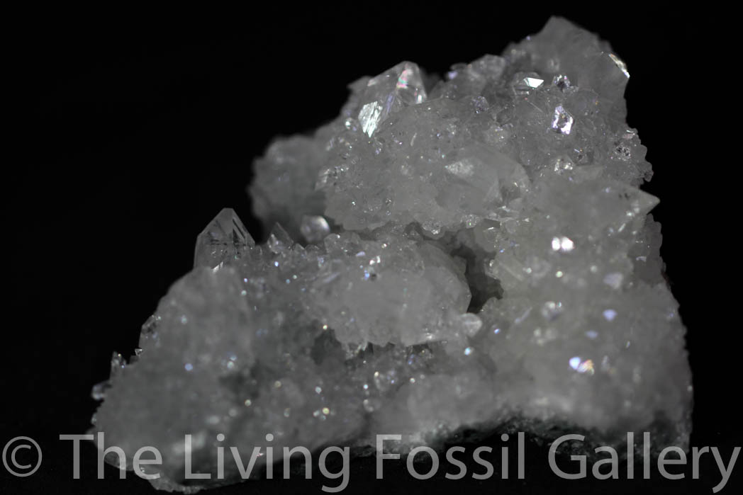 Apophyllite-0