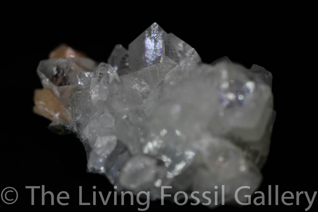 Apophyllite-0